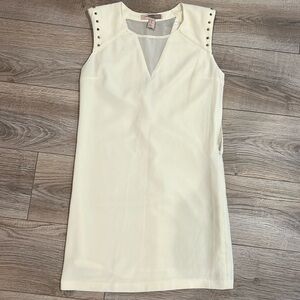 Cute white dress size xs